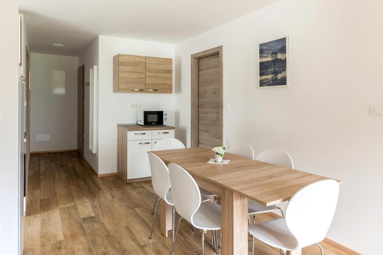Apartmaji Rupnik بوهينيسكا بيستريكا المظهر الخارجي الصورة